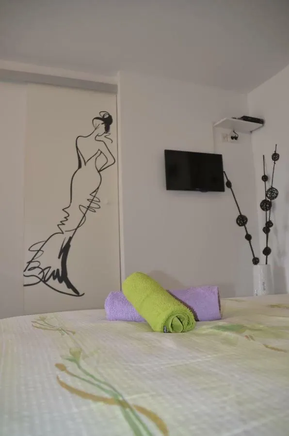Apartments Lilly - Studio Rijeka