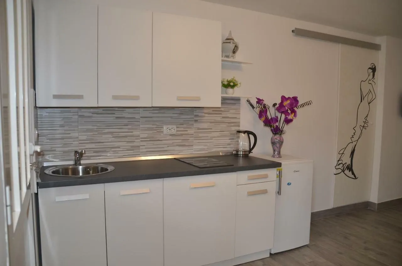 Apartments Lilly - Studio Rijeka Croatia